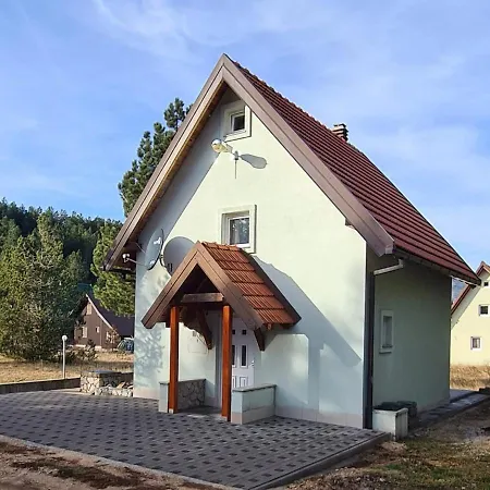 Ljuban Prázdninový dům *