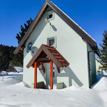 Holiday home Ljuban